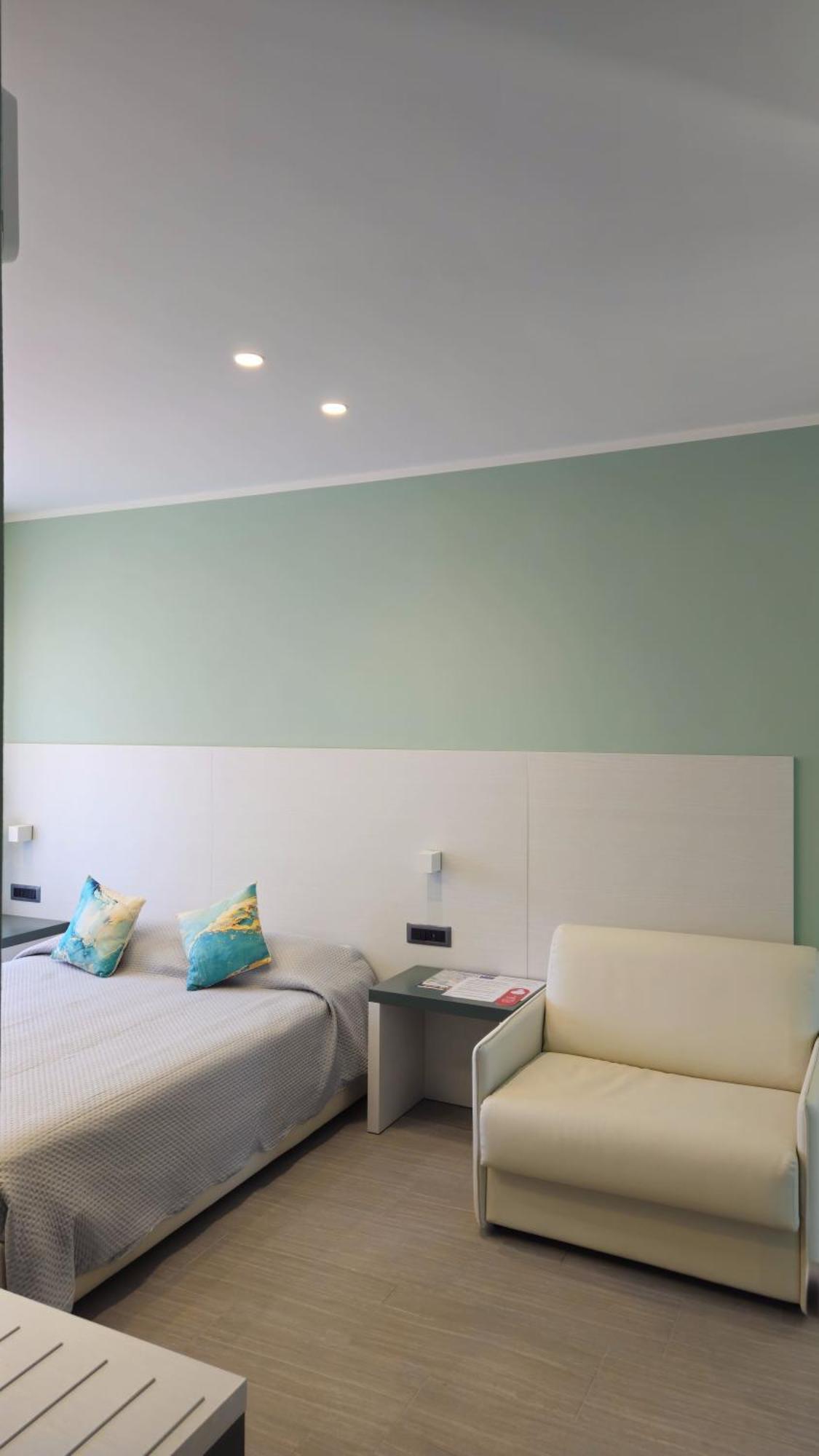 Real Rooms Dalia ลาสเปเซีย ภายนอก รูปภาพ