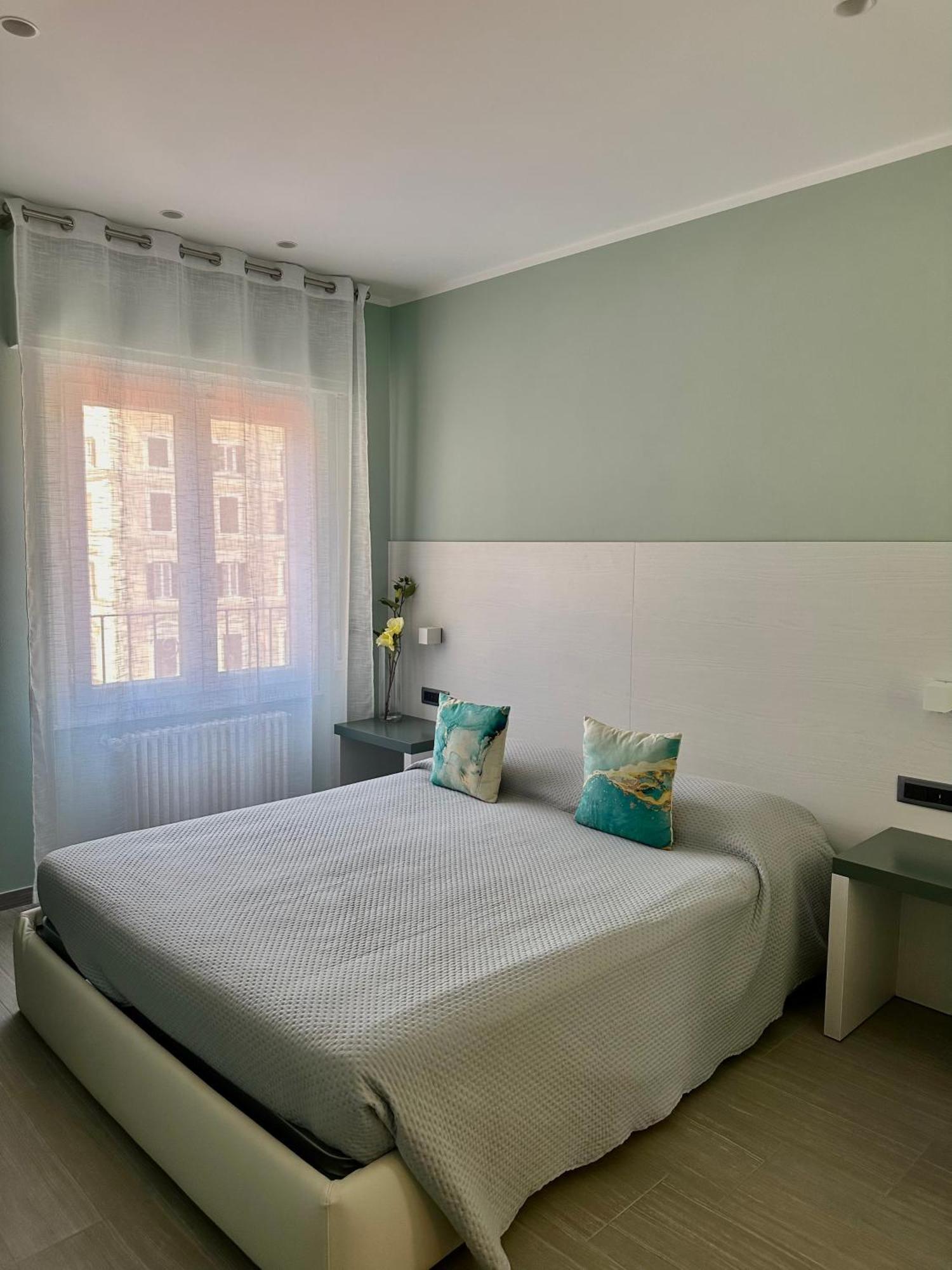 Real Rooms Dalia ลาสเปเซีย ภายนอก รูปภาพ
